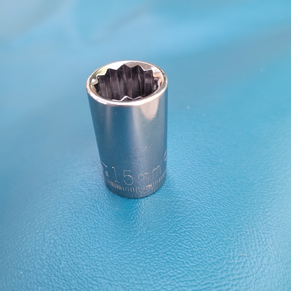 Craftsman  -G-44236 Socket 15mm 12 Point 1/2" Drive.